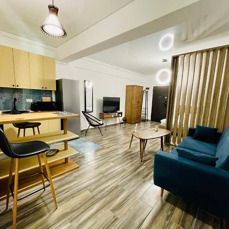 Luxury Studio - Maison 103 - Stefan Building Complex Leilighet Năvodari Eksteriør bilde