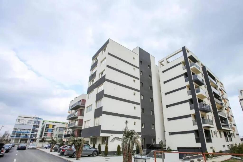 Luxury Studio - Maison 103 - Stefan Building Complex Leilighet Năvodari Eksteriør bilde