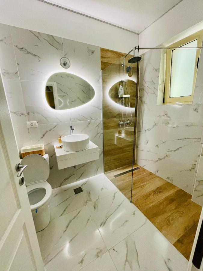 Luxury Studio - Maison 103 - Stefan Building Complex Leilighet Năvodari Eksteriør bilde