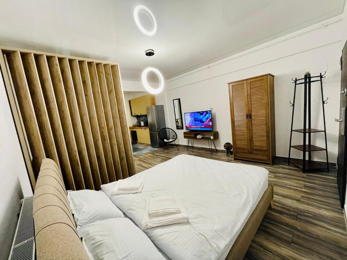 Luxury Studio - Maison 103 - Stefan Building Complex Leilighet Năvodari Eksteriør bilde
